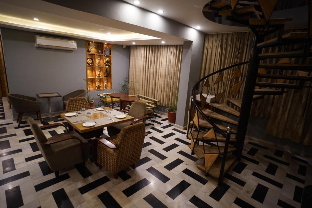Fabhotel Naivara Boutique Udaipur Eksteriør bilde